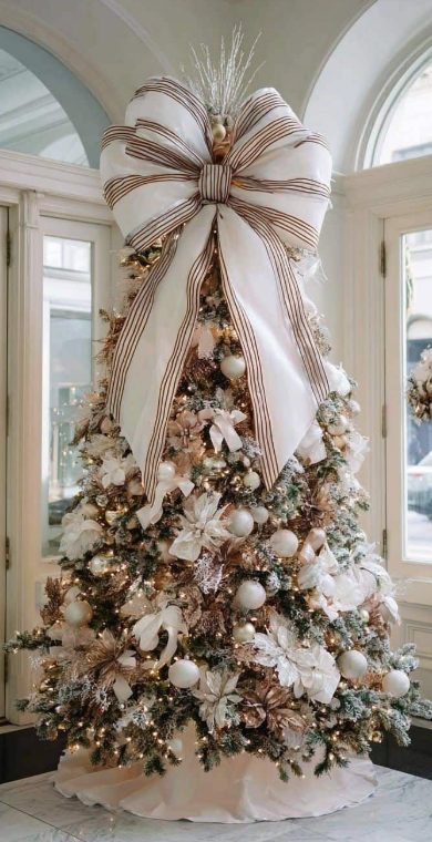 Winter white holiday tree inspiration