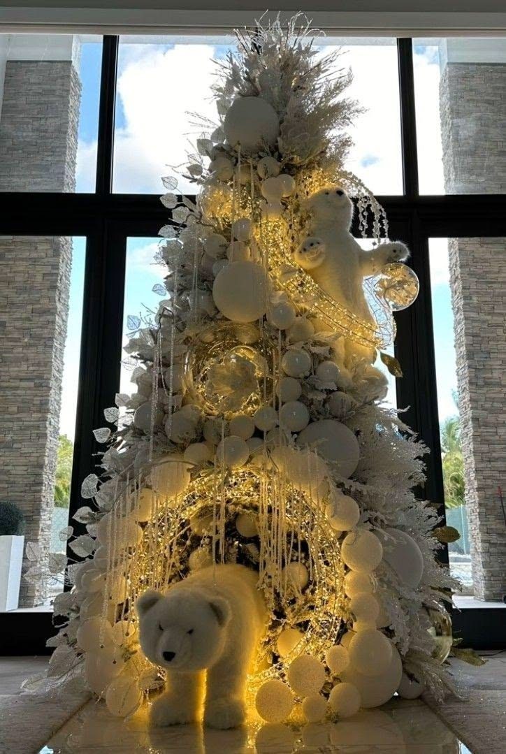 Winter white holiday tree inspiration